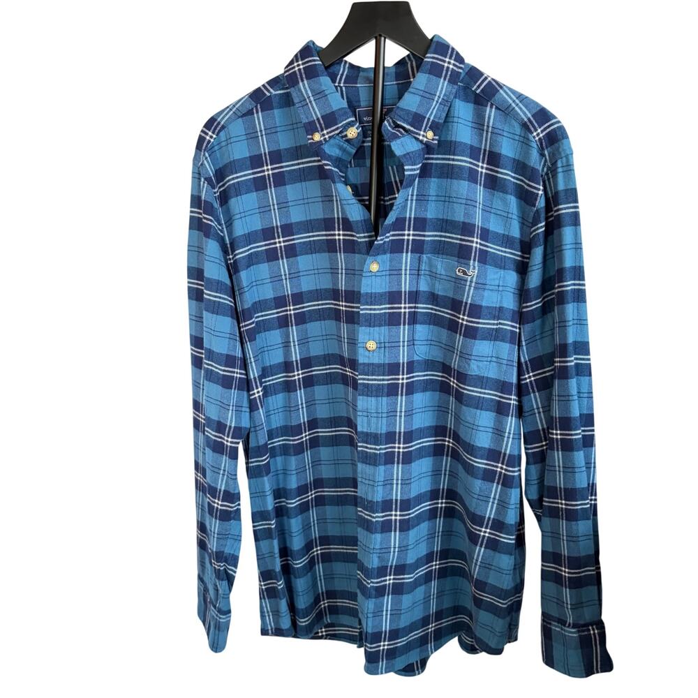 Vineyard Vines Mens classic fit dress shirt. blue plaid.  Size L. workwear